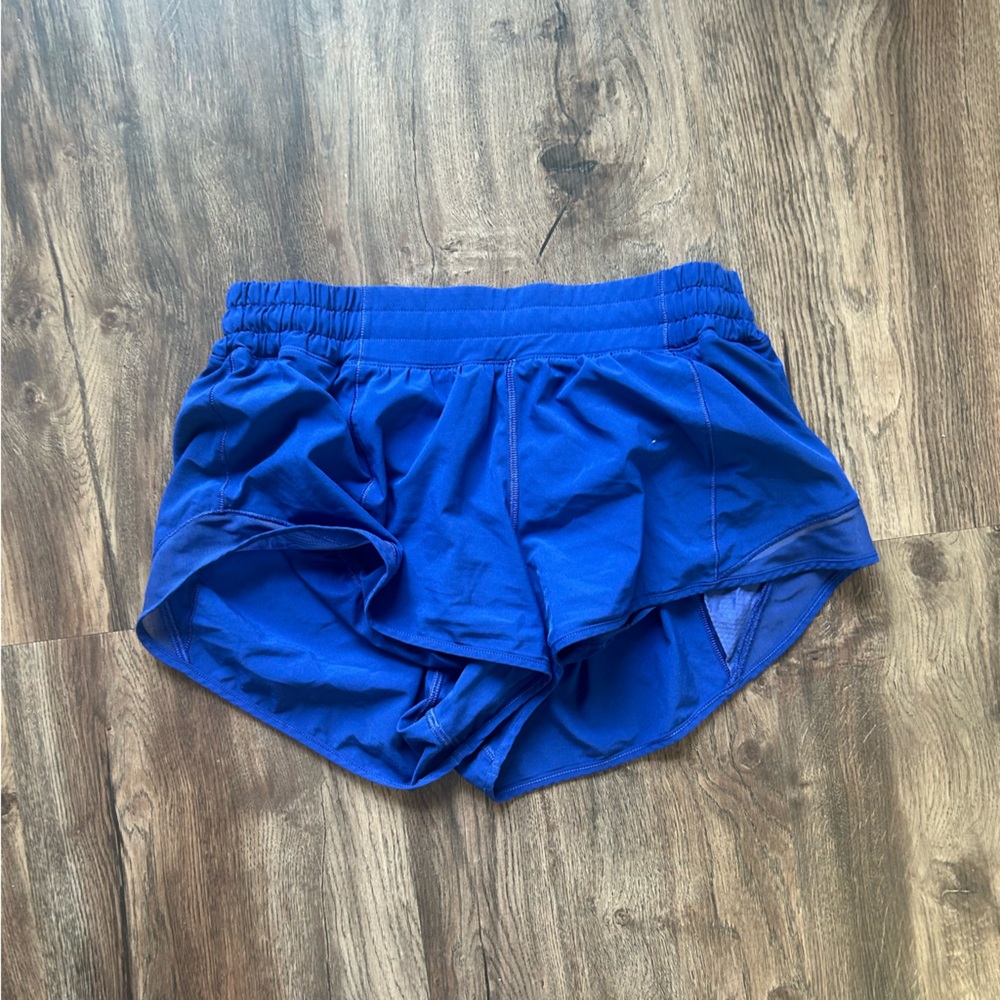 Blue Lululemon Hotty Hot Short 2.5” Size 8